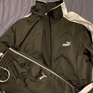 Puma Set Black and White